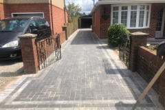 Charcoal-Patio-with-New-Fence-in-Burley-Southampton-4-768x576